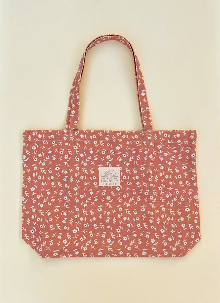 Sienna Flora Tote Bag: Wide send a bouquet- the best flower delivery