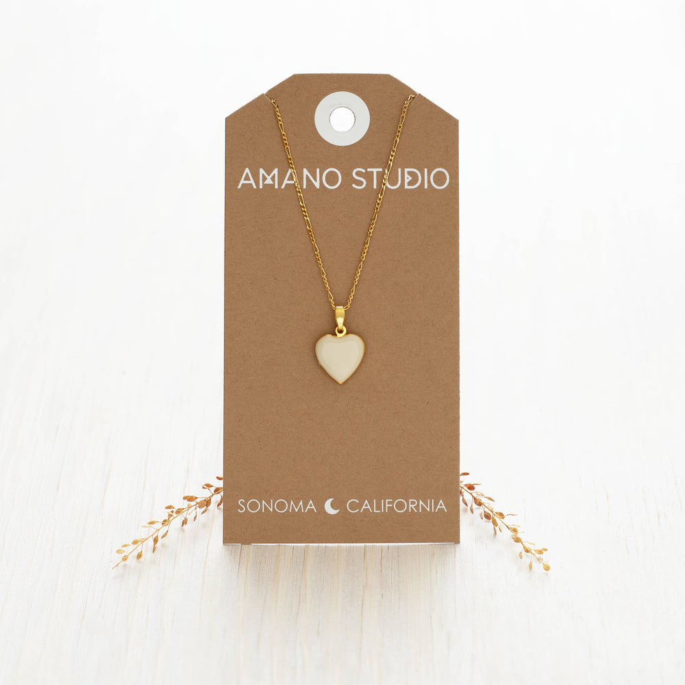 Small Heart Enamel Locket: Beige send a bouquet- the best flower delivery