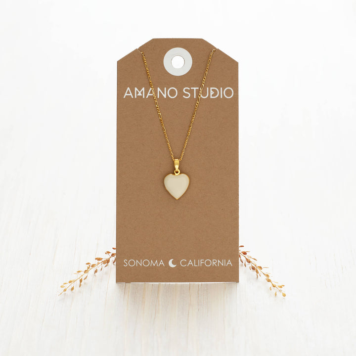 Small Heart Enamel Locket: Beige send a bouquet- the best flower delivery