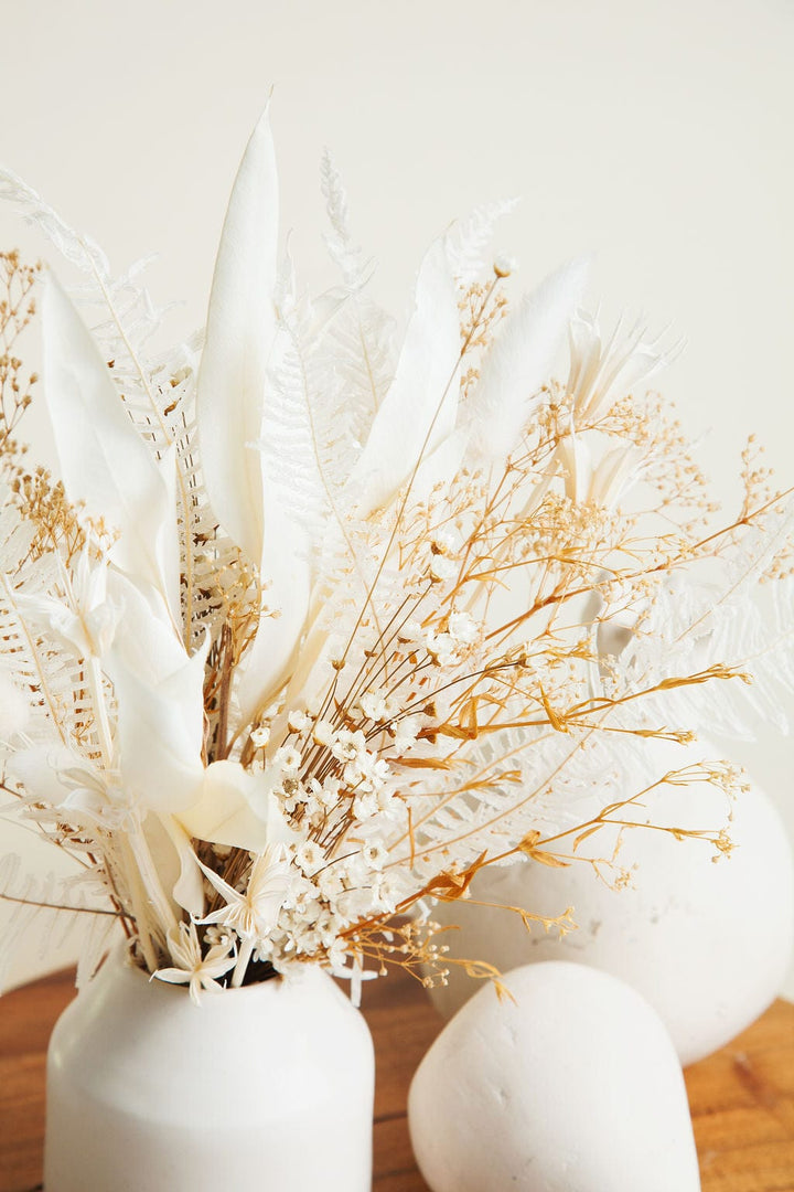 Bouquets Snow Dried Flower Mini Bouquet send a bouquet- the best flower delivery