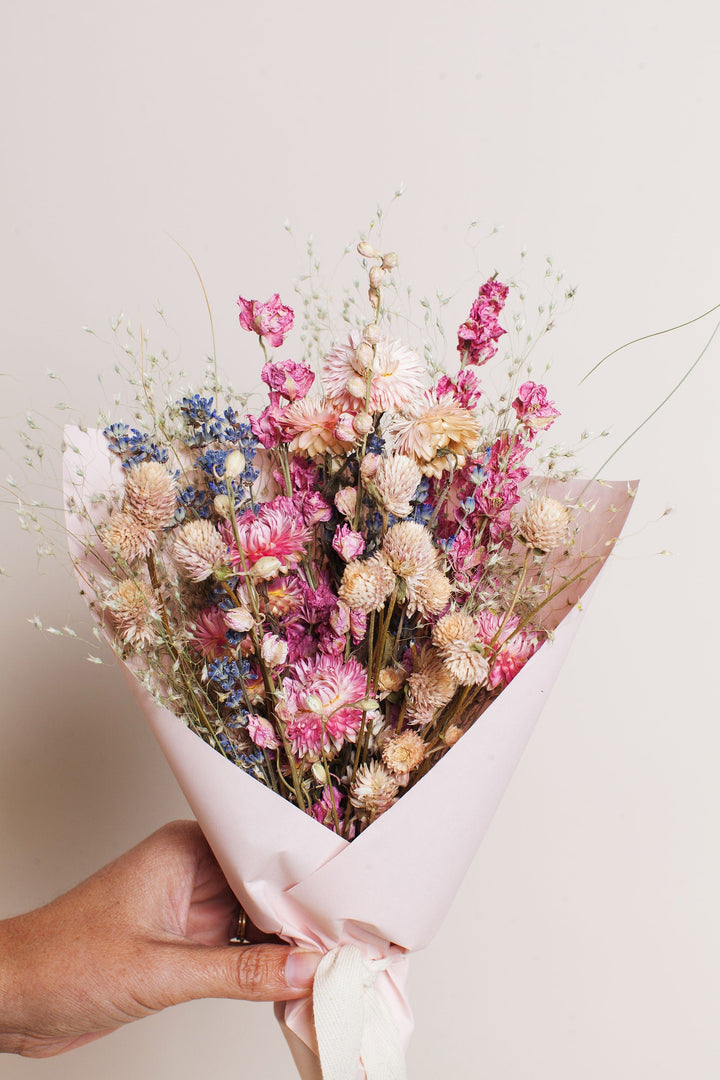 Bouquets Spring Field Bouquet send a bouquet- the best flower delivery