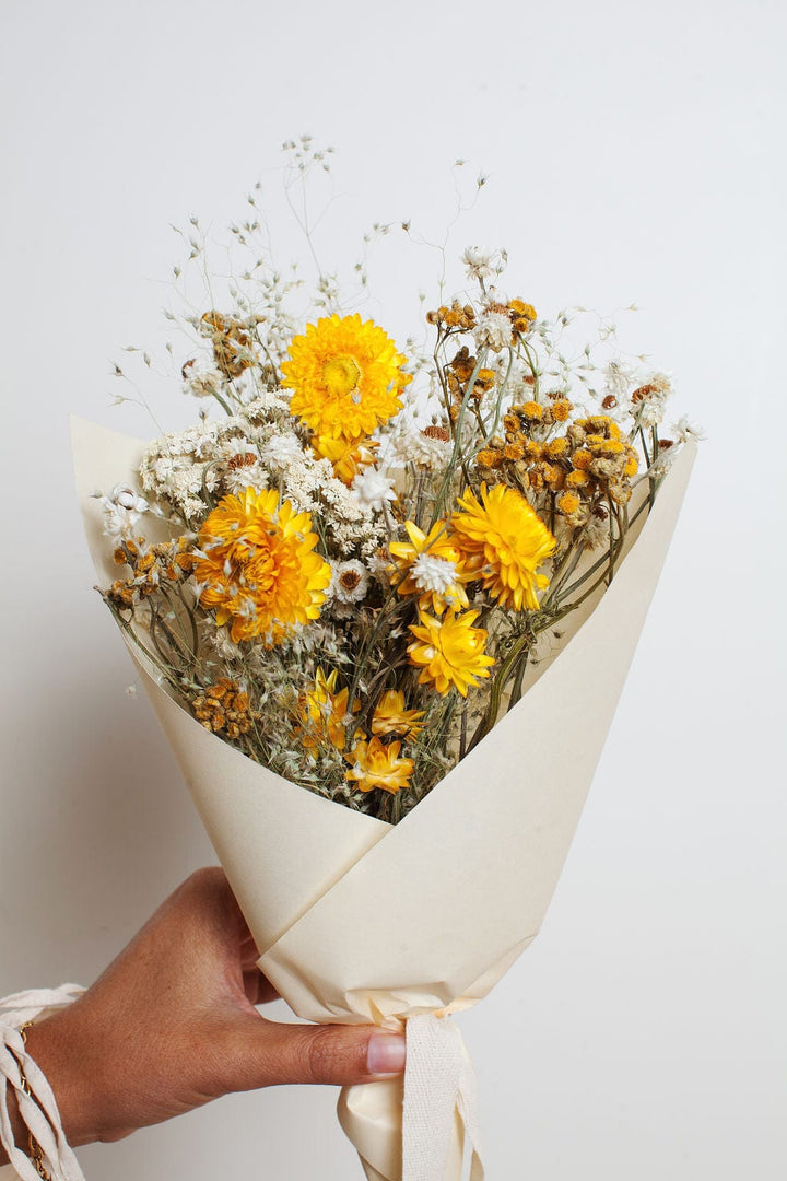 Bouquets Sunshine Small Field Bouquet send a bouquet- the best flower delivery