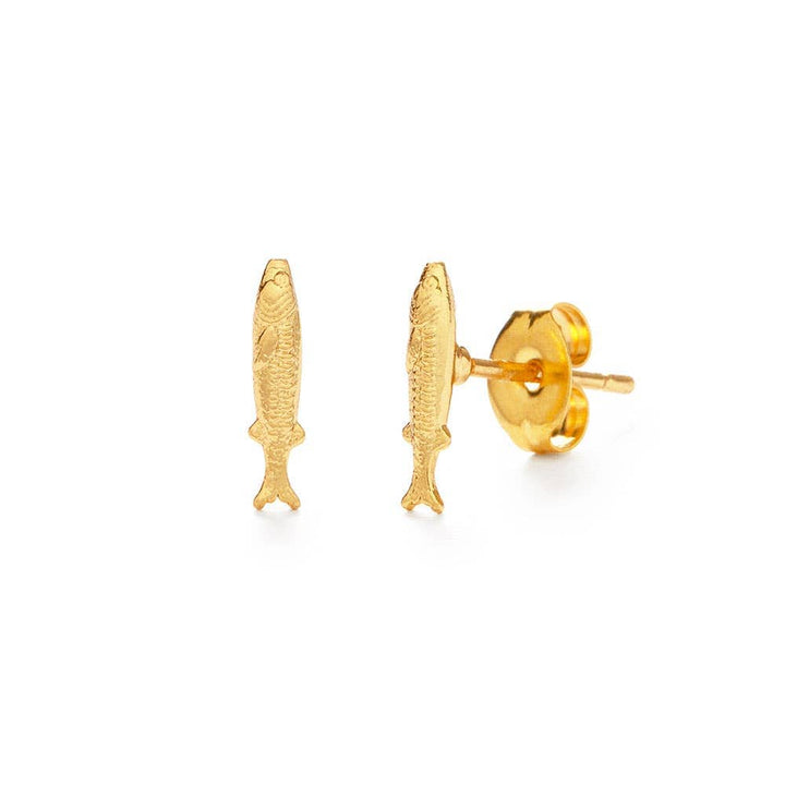Teeny Fish Stud Earrings send a bouquet- the best flower delivery