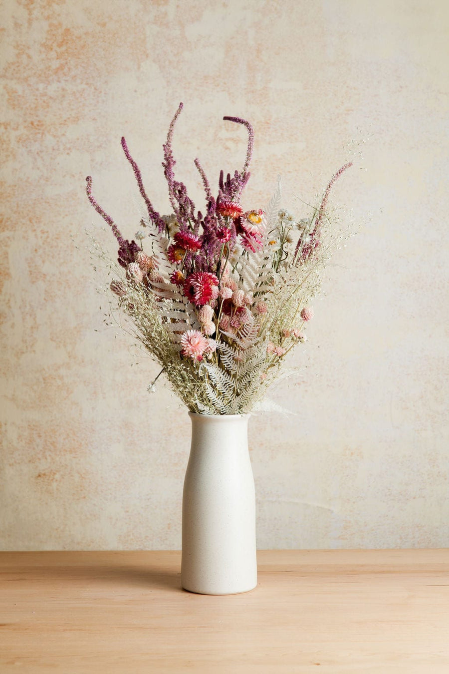 Bouquets The Briar Classic Bouquet send a bouquet- the best flower delivery