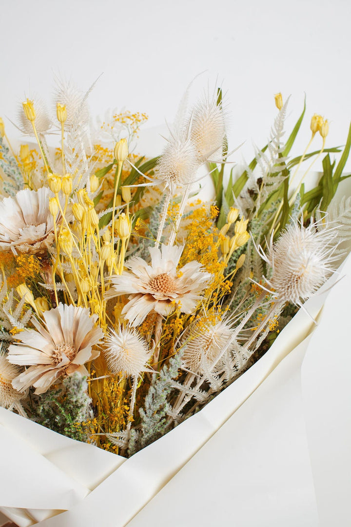 Bouquets The Citrine Deluxe Bouquet send a bouquet- the best flower delivery