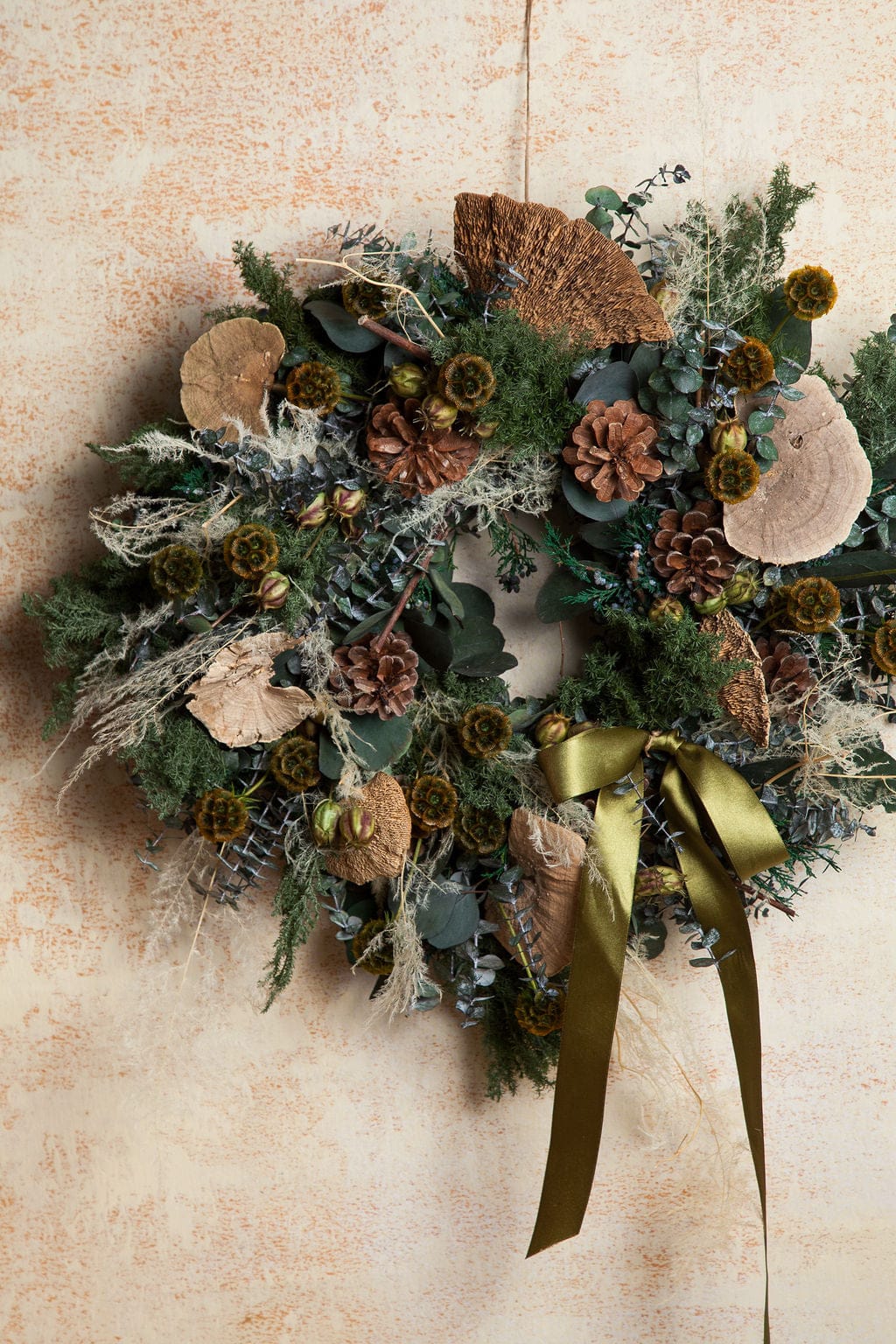 Wreaths The Ivy Preserved Christmas Wreath send a bouquet- the best flower delivery