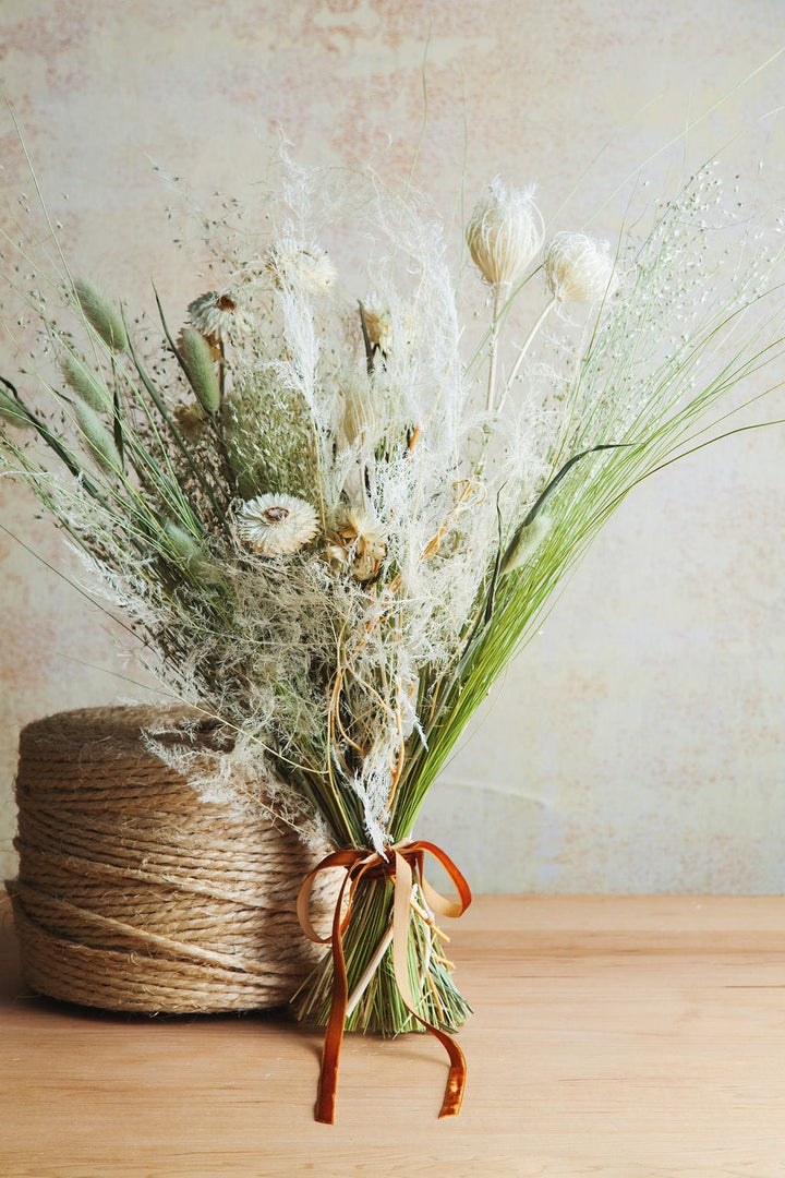 Bouquets The Laurel Bouquet Classic Size send a bouquet- the best flower delivery