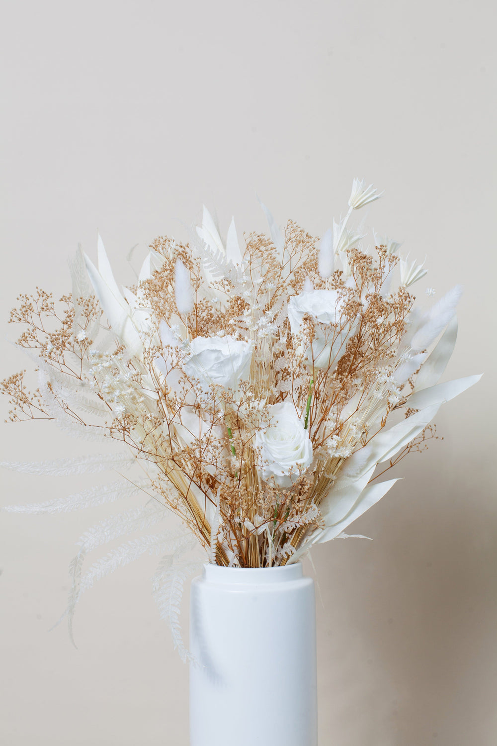 Bouquets The Snow Bouquet send a bouquet- the best flower delivery