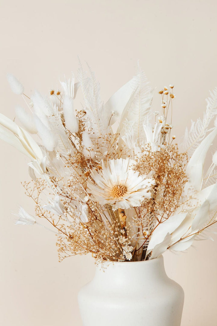 Bouquets The Snow Small Bouquet send a bouquet- the best flower delivery