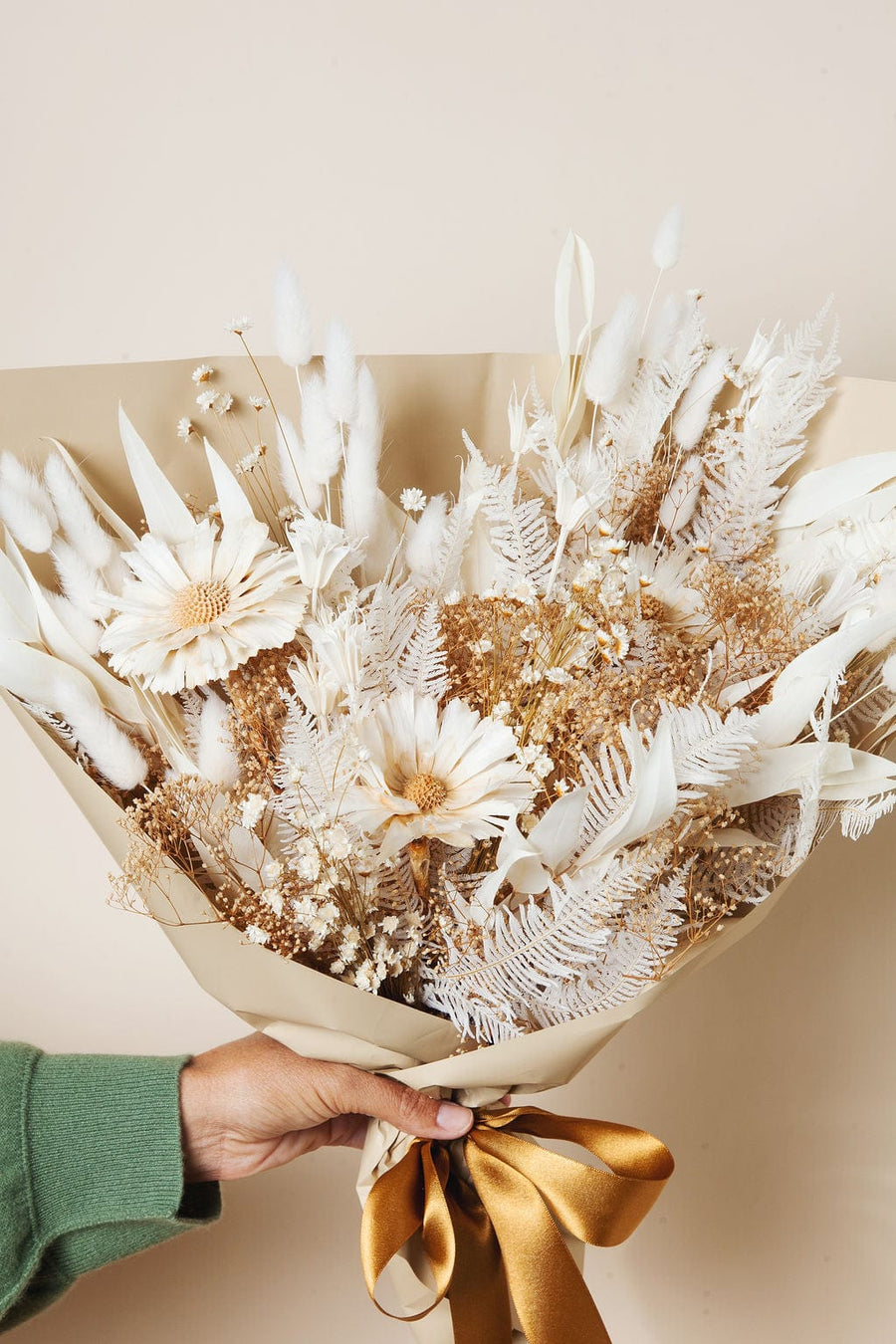 Bouquets The Snow Statement Bouquet send a bouquet- the best flower delivery