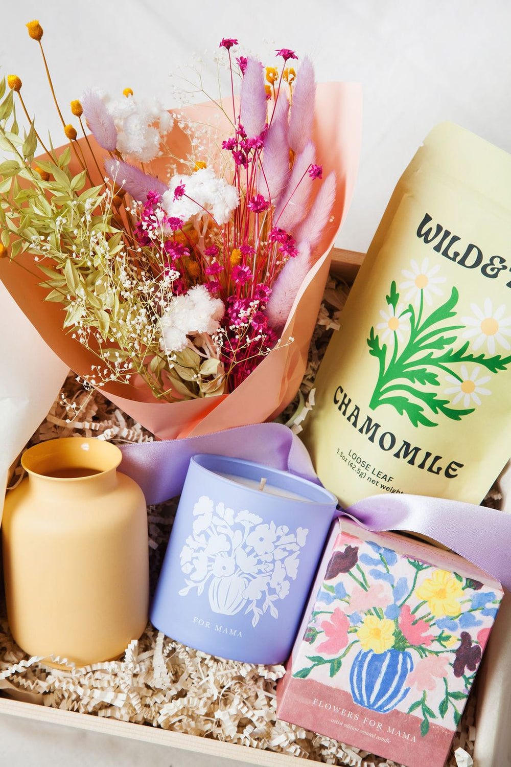 Gift Giving Treat yo Mama Gift Box send a bouquet- the best flower delivery