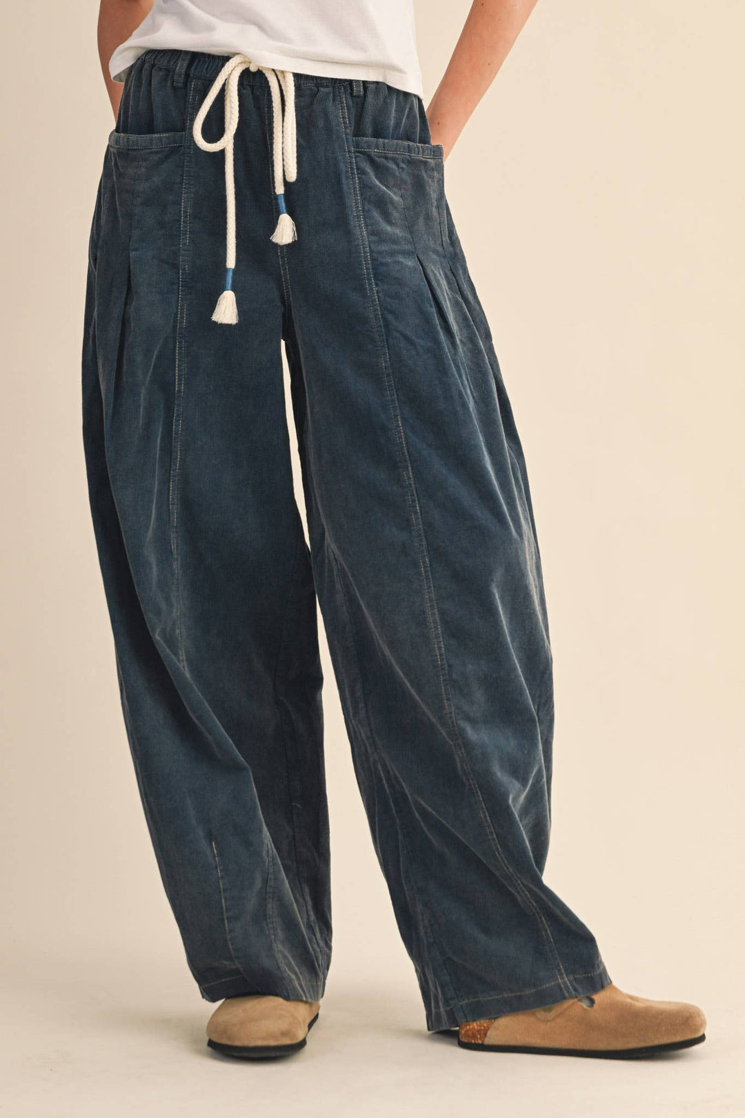 WASHED CORDUROY PLEATED BARREL PANTS MP4155: SQUASH / S send a bouquet- the best flower delivery