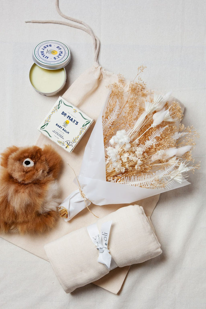 Gift Giving Welcome Baby Gift Set send a bouquet- the best flower delivery