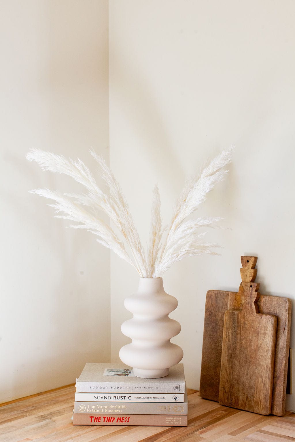 Bunches White Preserved Pampas Grass send a bouquet- the best flower delivery