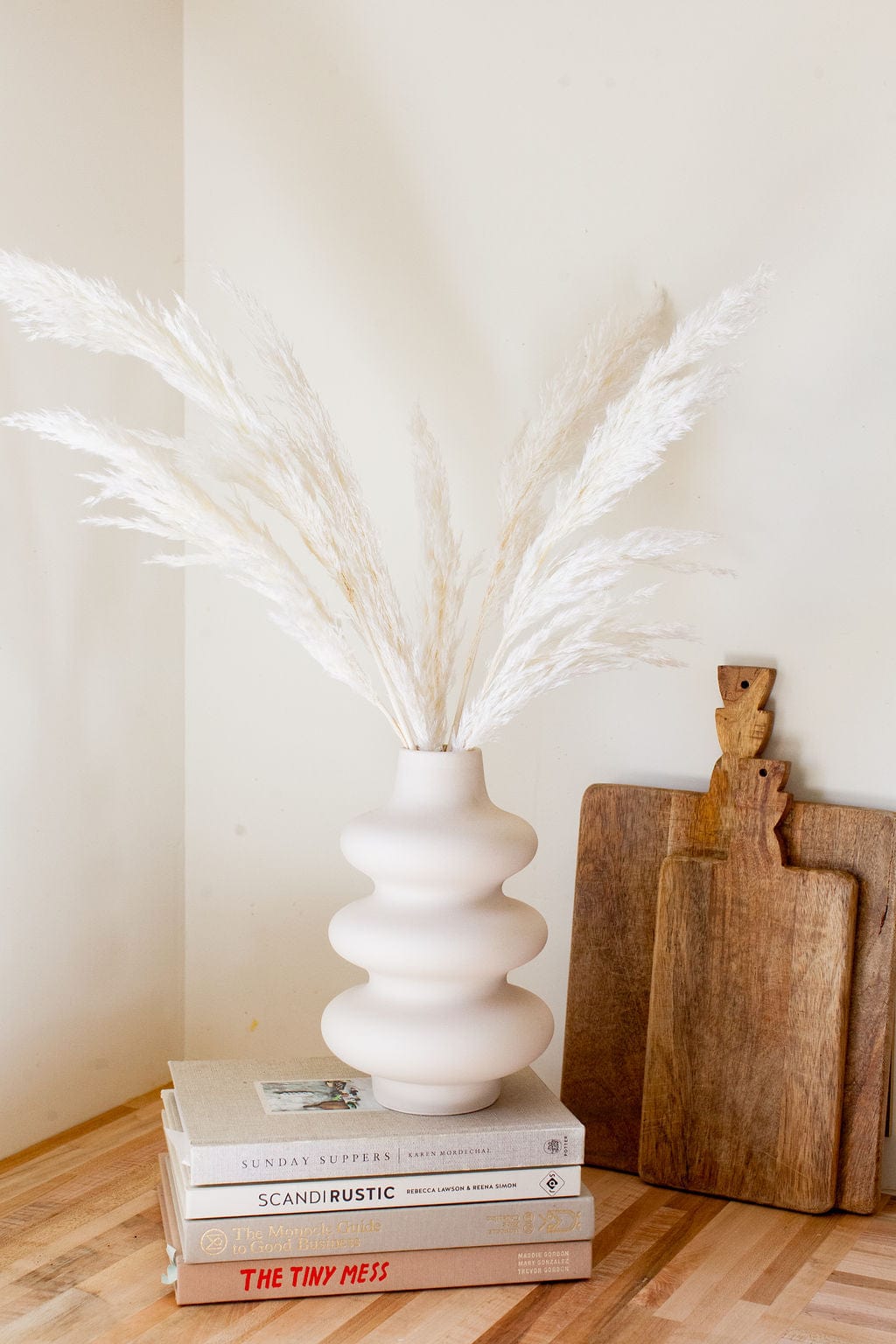 Bunches White Preserved Pampas Grass send a bouquet- the best flower delivery