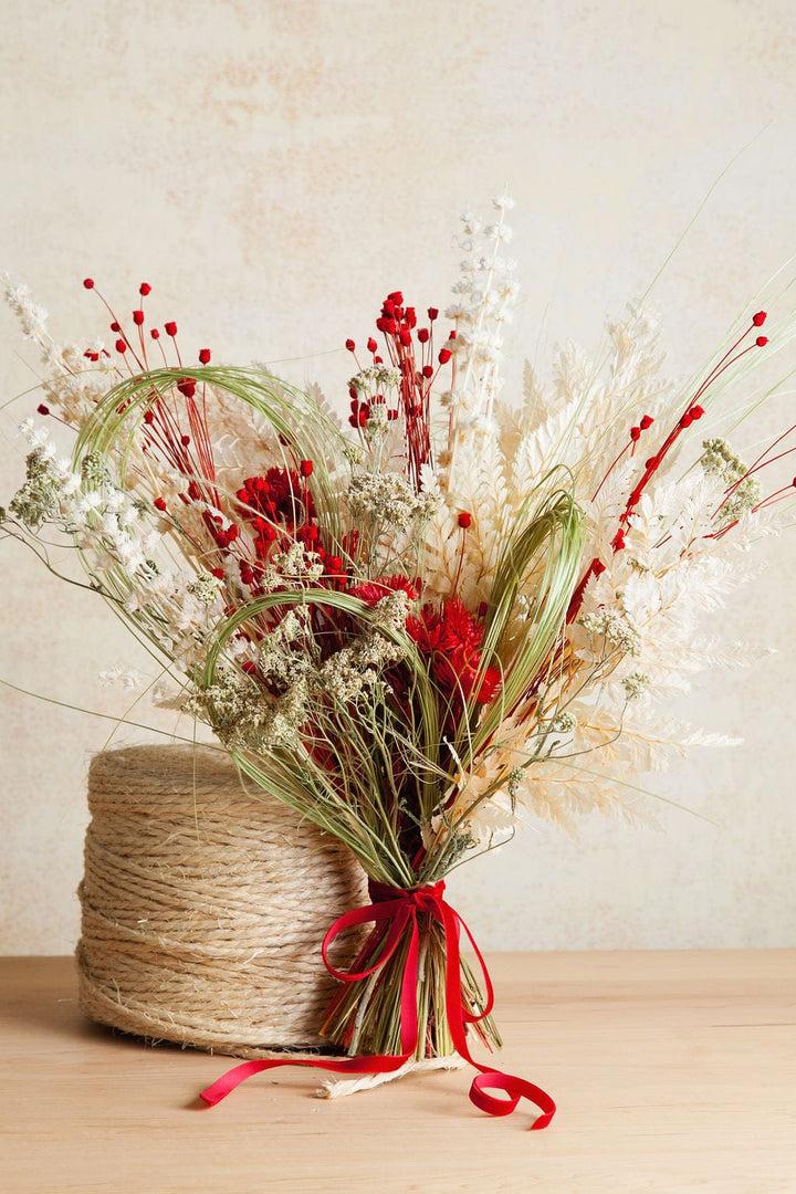 Bouquets Wild at Heart Classic Bouquet send a bouquet- the best flower delivery