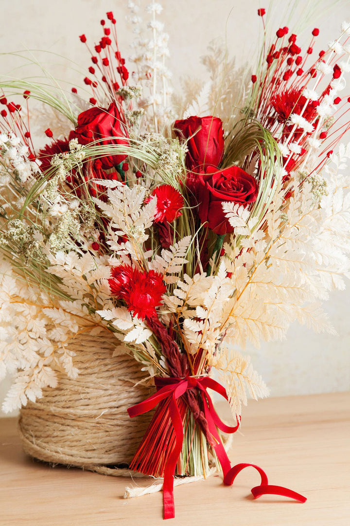 Bouquets Wild at Heart Luxe Bouquet send a bouquet- the best flower delivery
